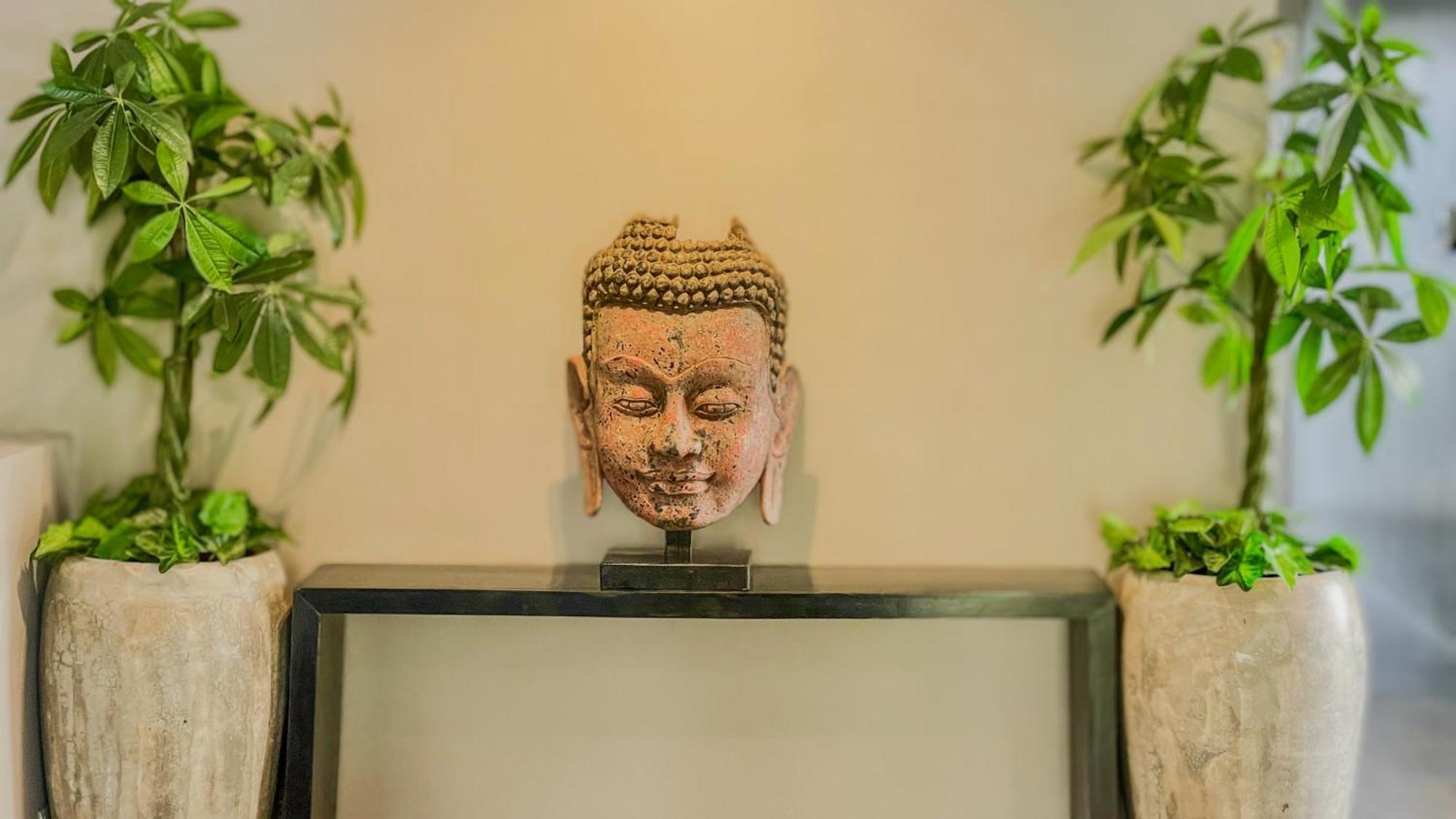 Khách sạn Dusit