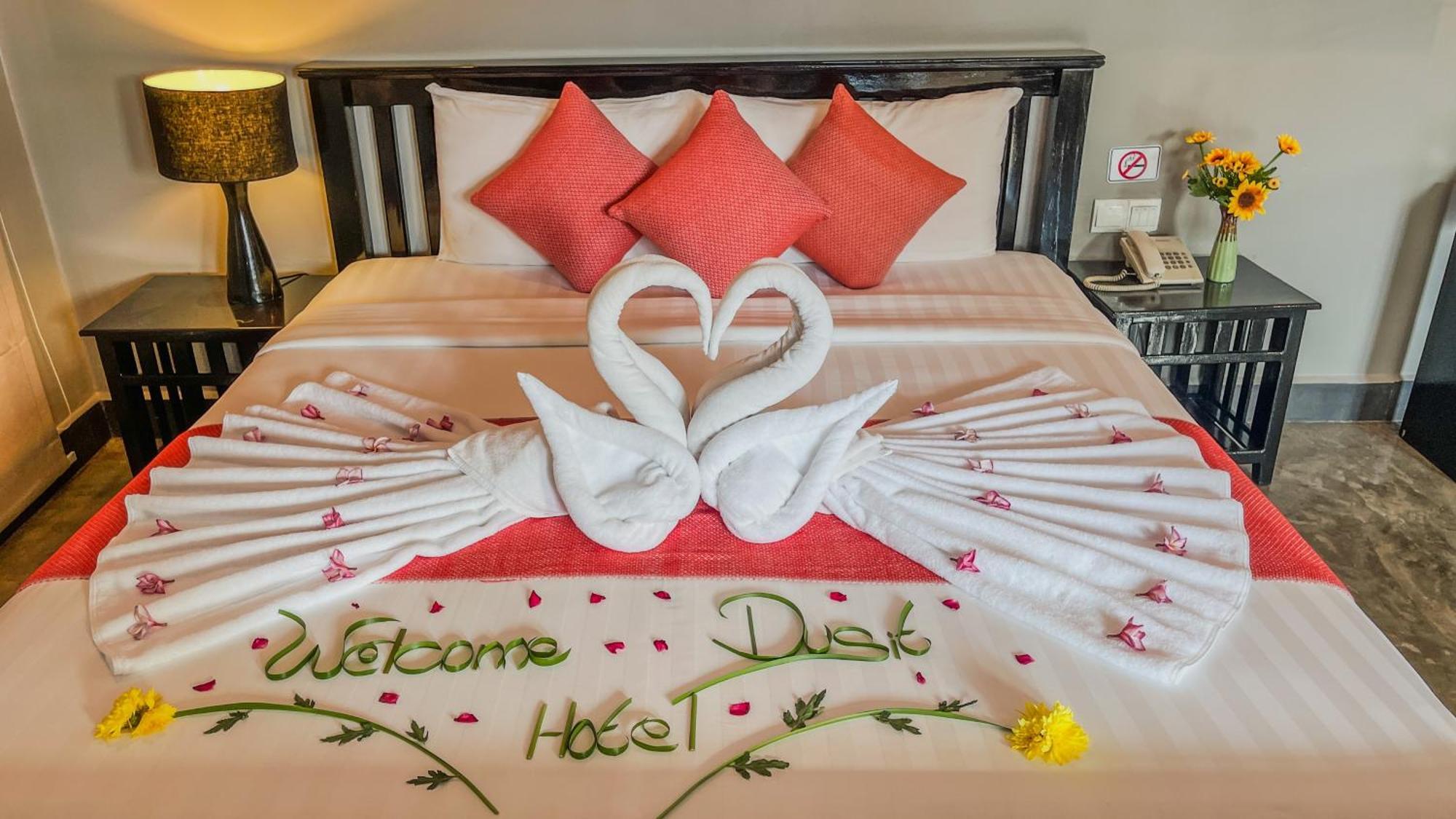 Khách sạn Dusit 4*